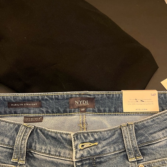 NYDJ Women's Blue Jeans - Picture 2 of 6